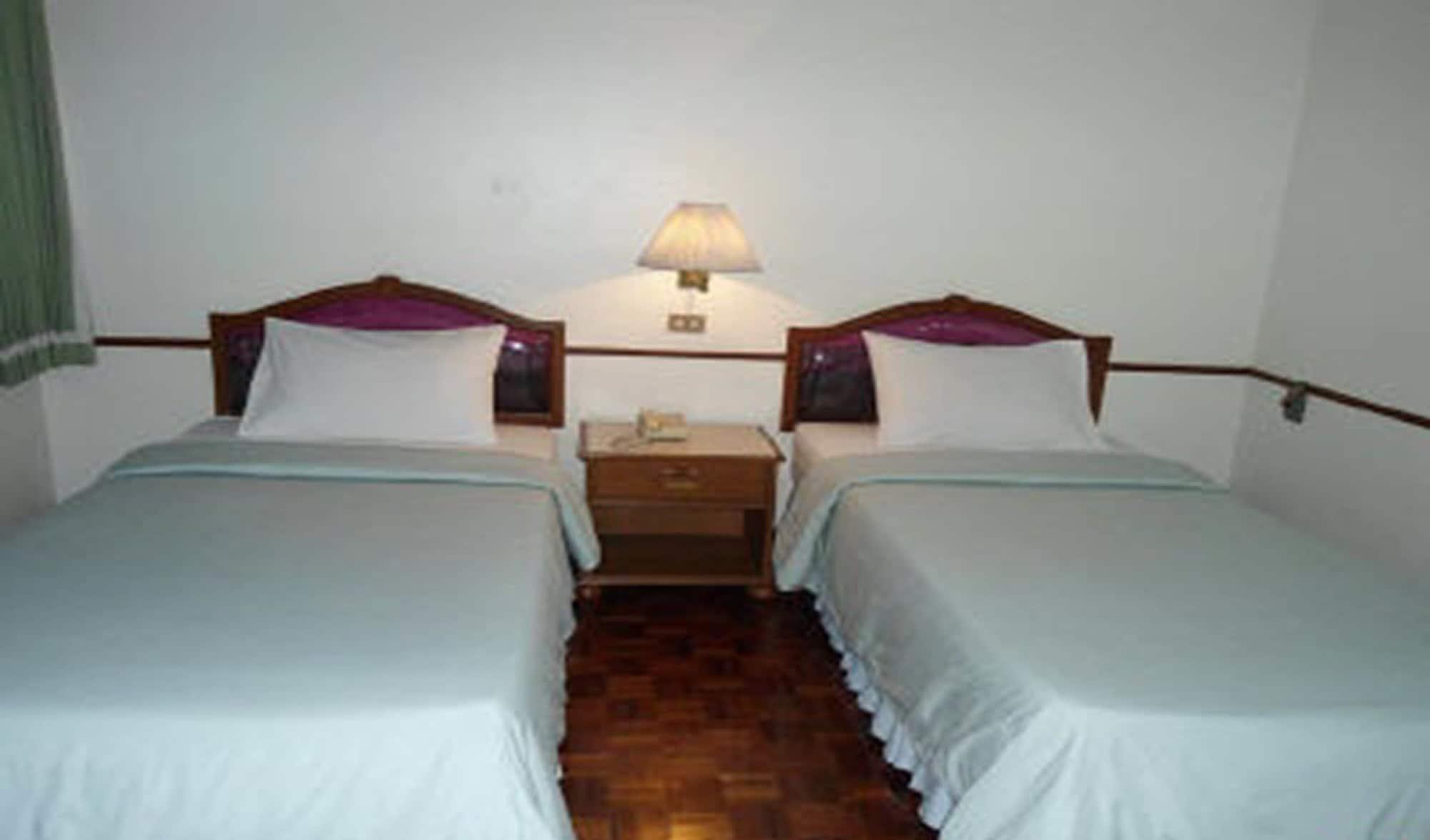Ubon Hotel Ubon Ratchathani Dış mekan fotoğraf