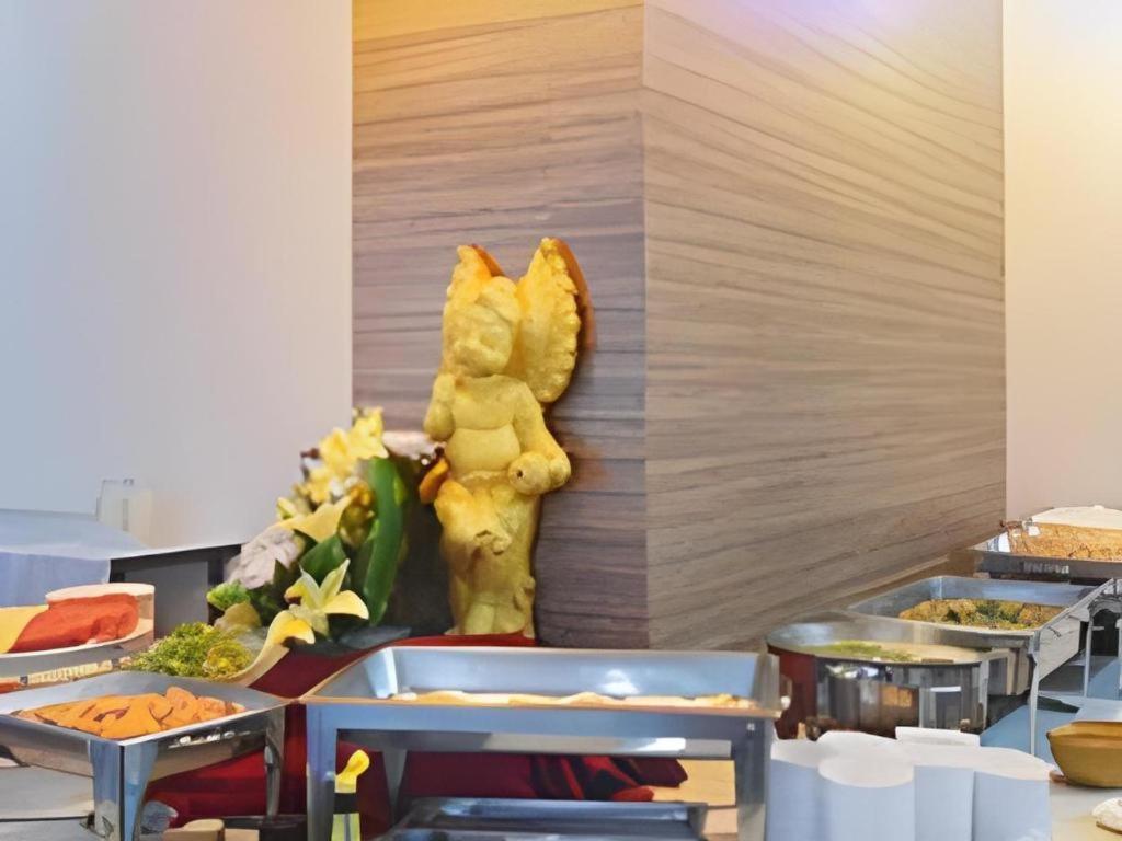 Ubon Hotel Ubon Ratchathani Dış mekan fotoğraf