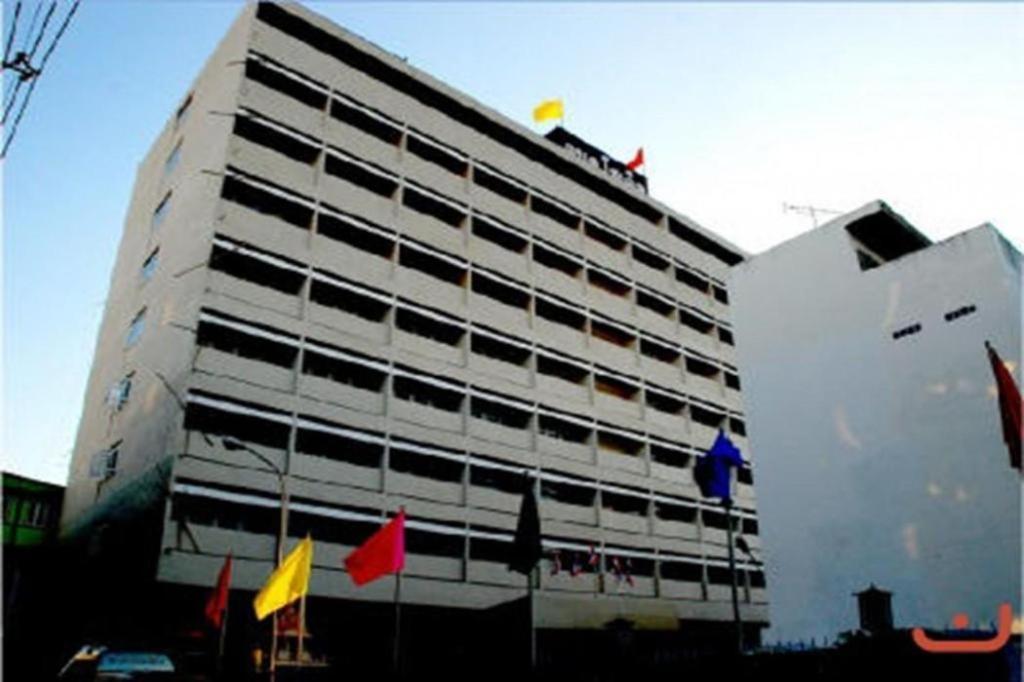 Ubon Hotel Ubon Ratchathani Dış mekan fotoğraf