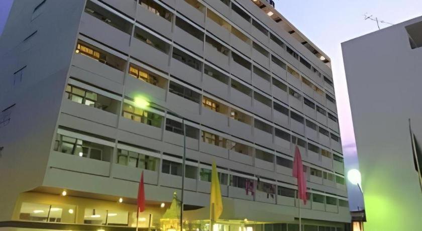 Ubon Hotel Ubon Ratchathani Dış mekan fotoğraf