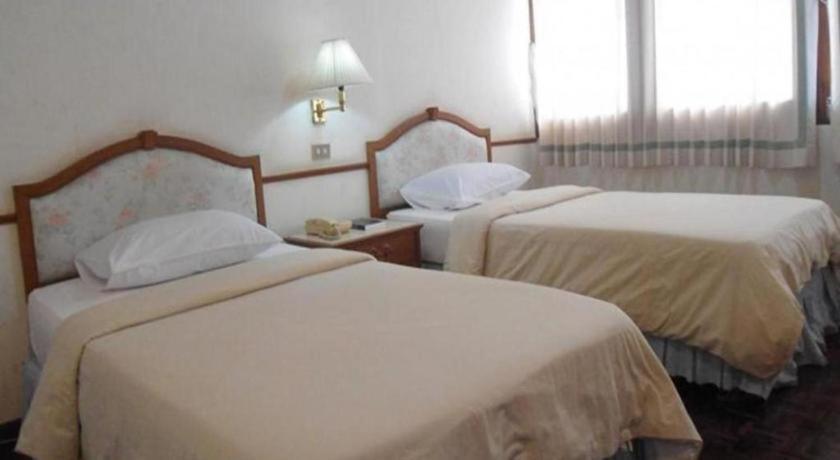Ubon Hotel Ubon Ratchathani Dış mekan fotoğraf