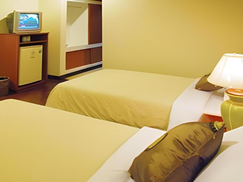 Ubon Hotel Ubon Ratchathani Dış mekan fotoğraf