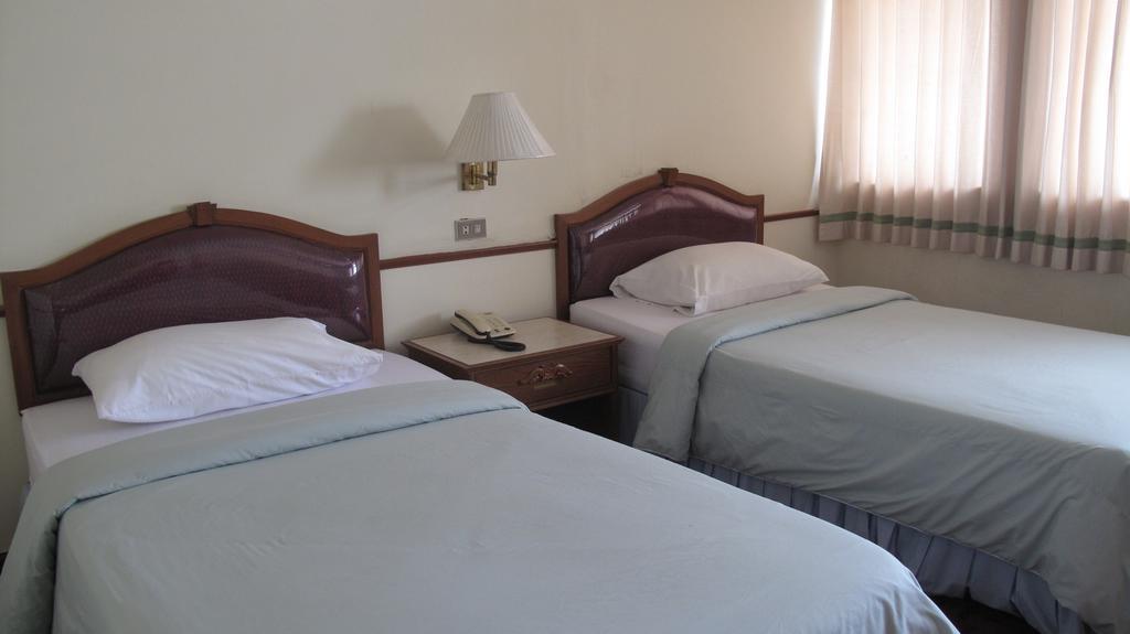 Ubon Hotel Ubon Ratchathani Dış mekan fotoğraf